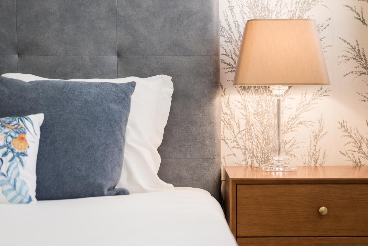 Guestready - The First Appartamento OOporto Esterno foto