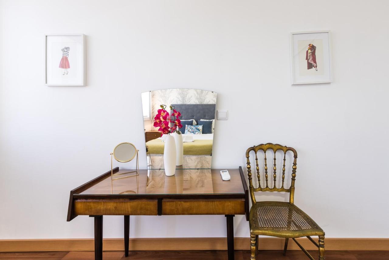 Guestready - The First Appartamento OOporto Esterno foto
