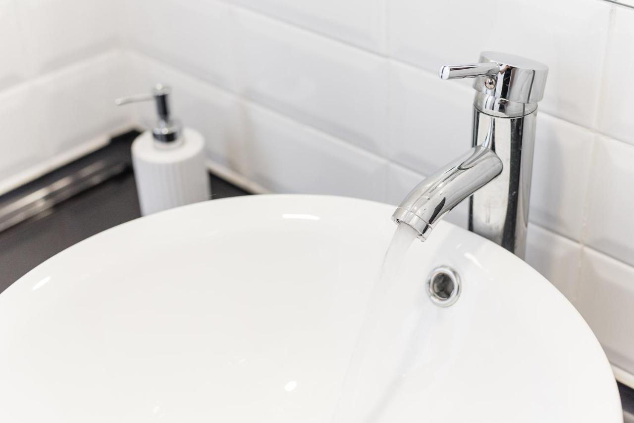 Guestready - The First Appartamento OOporto Esterno foto